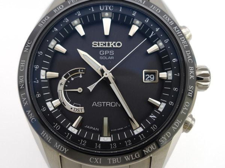 Seiko Astron SBXB085