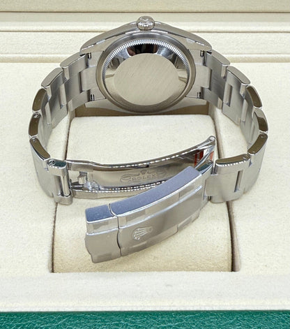 ロレックス オイスターパーペチュアル 126000 ベージュ文字盤｜Timeseek