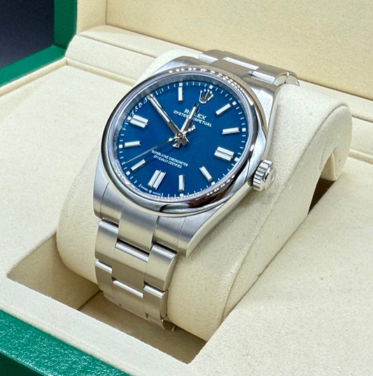 ロレックス オイスターパーペチュアル 134300 メットブルー文字盤｜Timeseek
