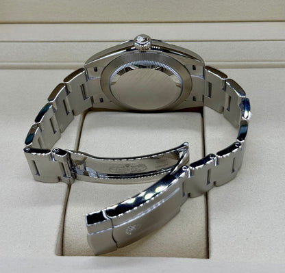 ロレックス オイスターパーペチュアル 134300 メットブルー文字盤｜Timeseek