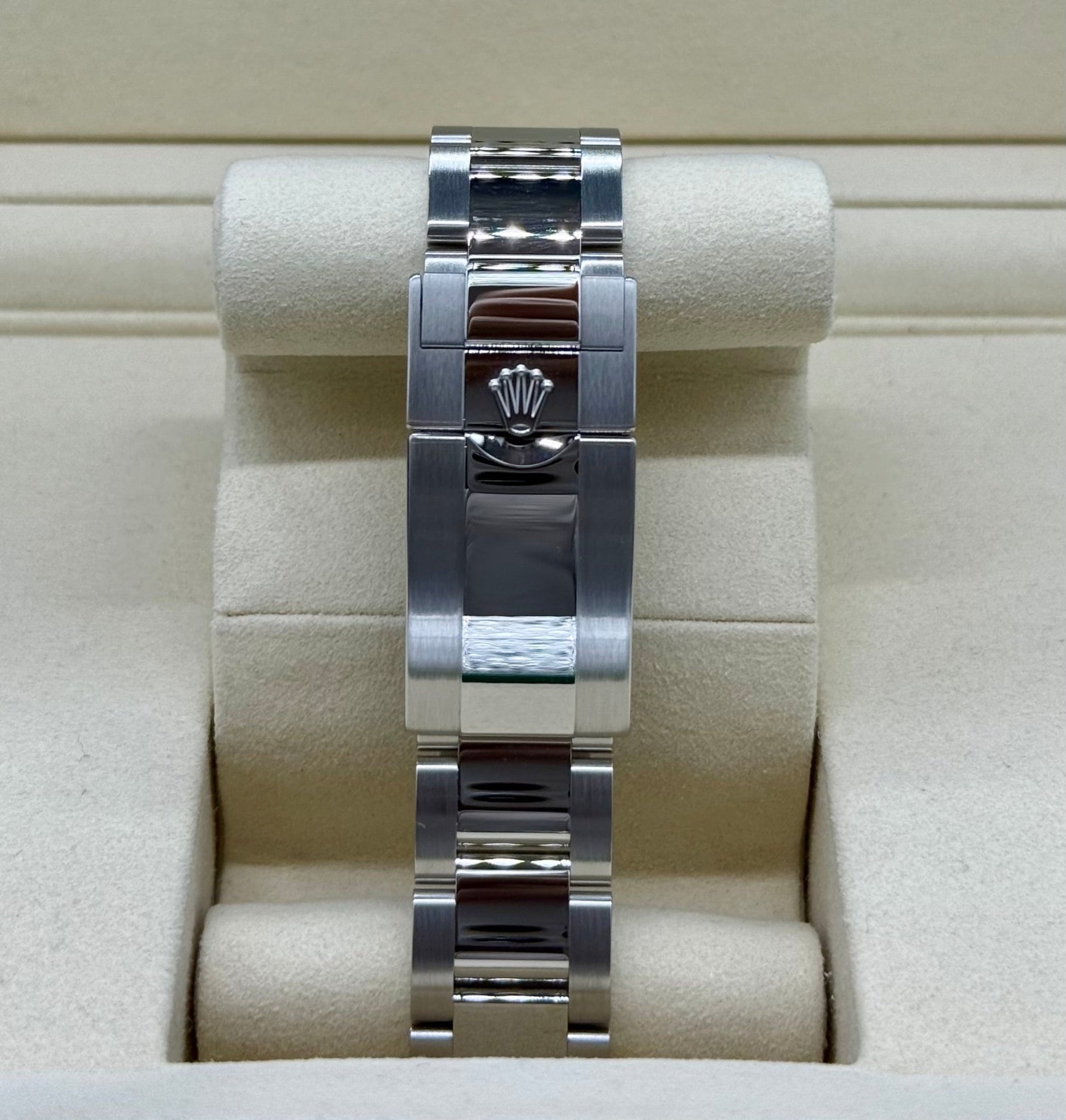 ロレックス GMTマスターⅡ 126710BLRO 黒文字盤｜Timeseek