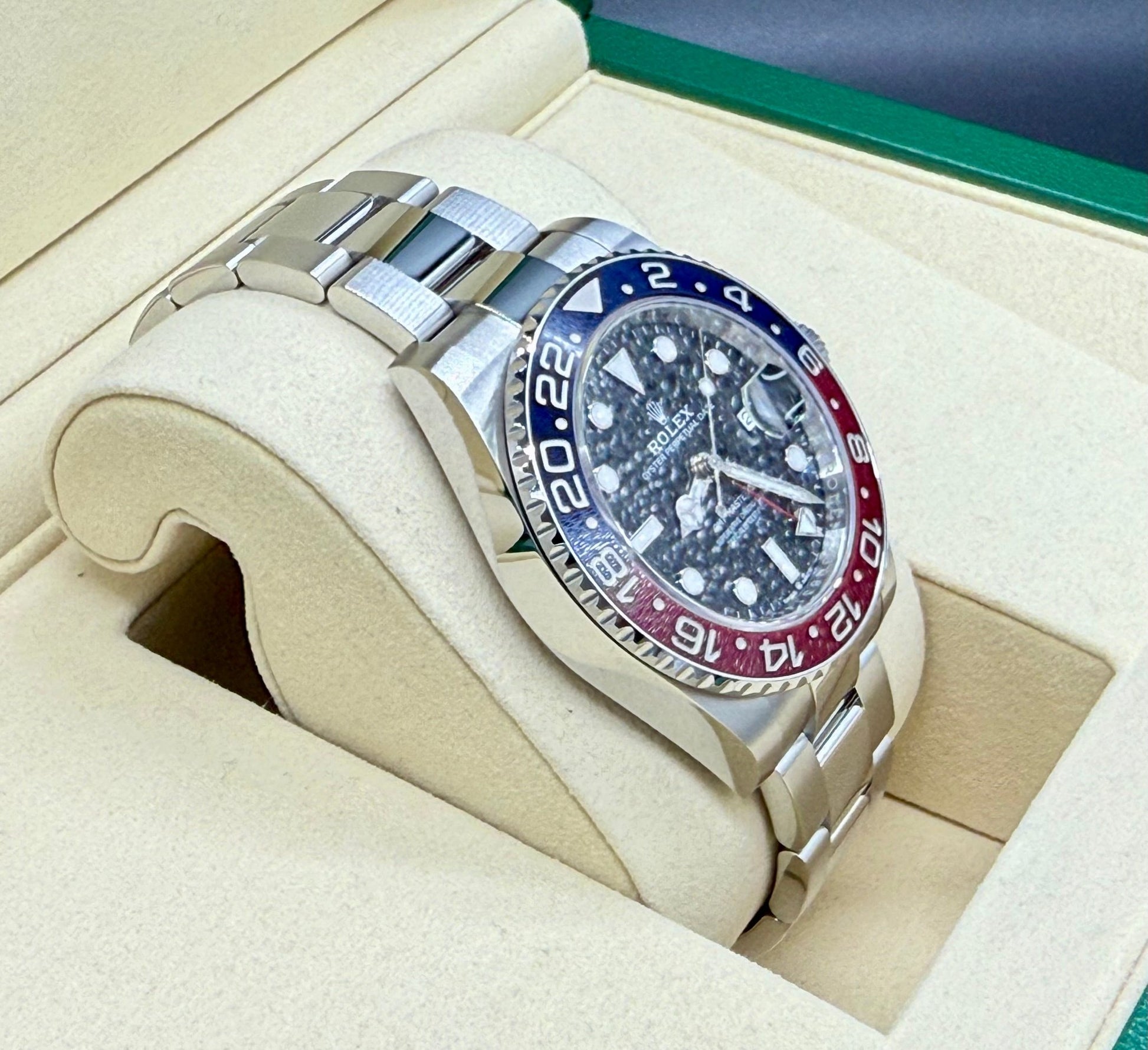 ロレックス GMTマスターⅡ 126710BLRO 黒文字盤｜Timeseek