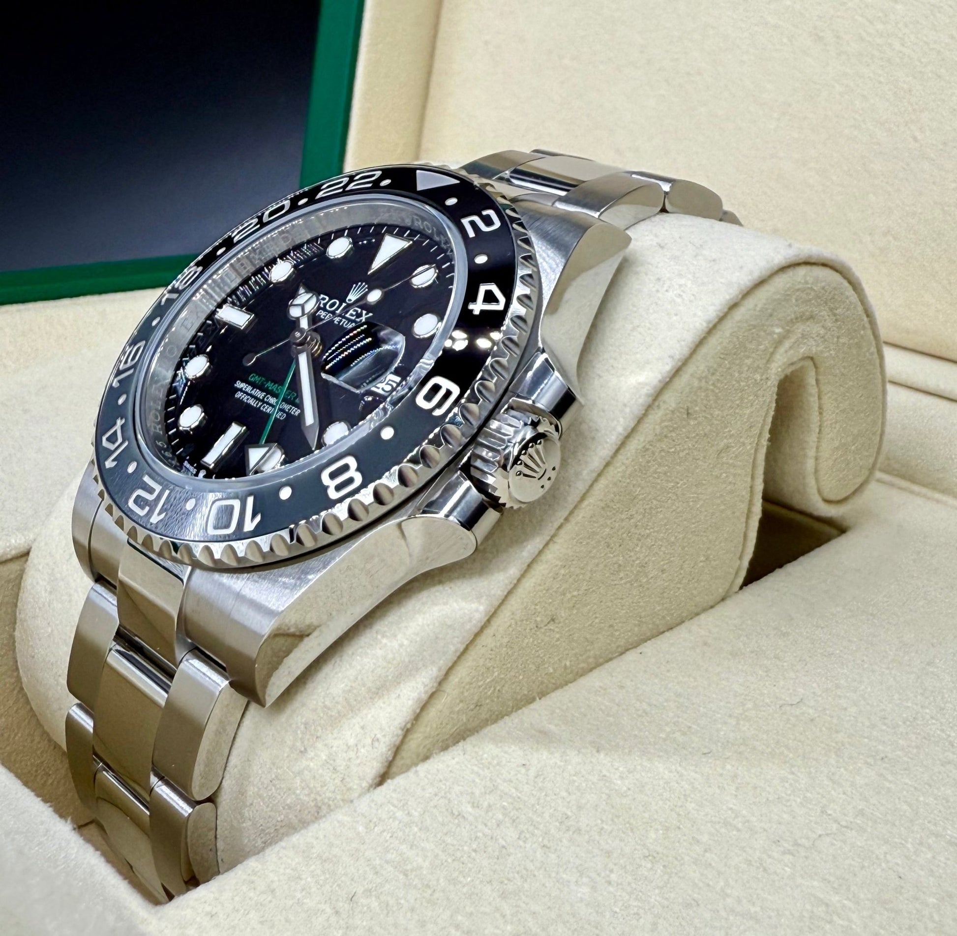 ロレックス GMTマスターⅡ 126710GRNR 黒文字盤｜Timeseek