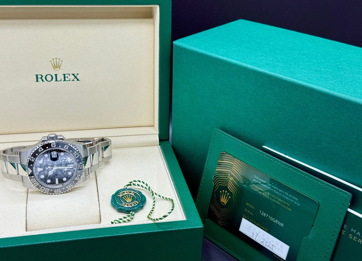 ロレックス GMTマスターⅡ 126710GRNR 黒文字盤｜Timeseek