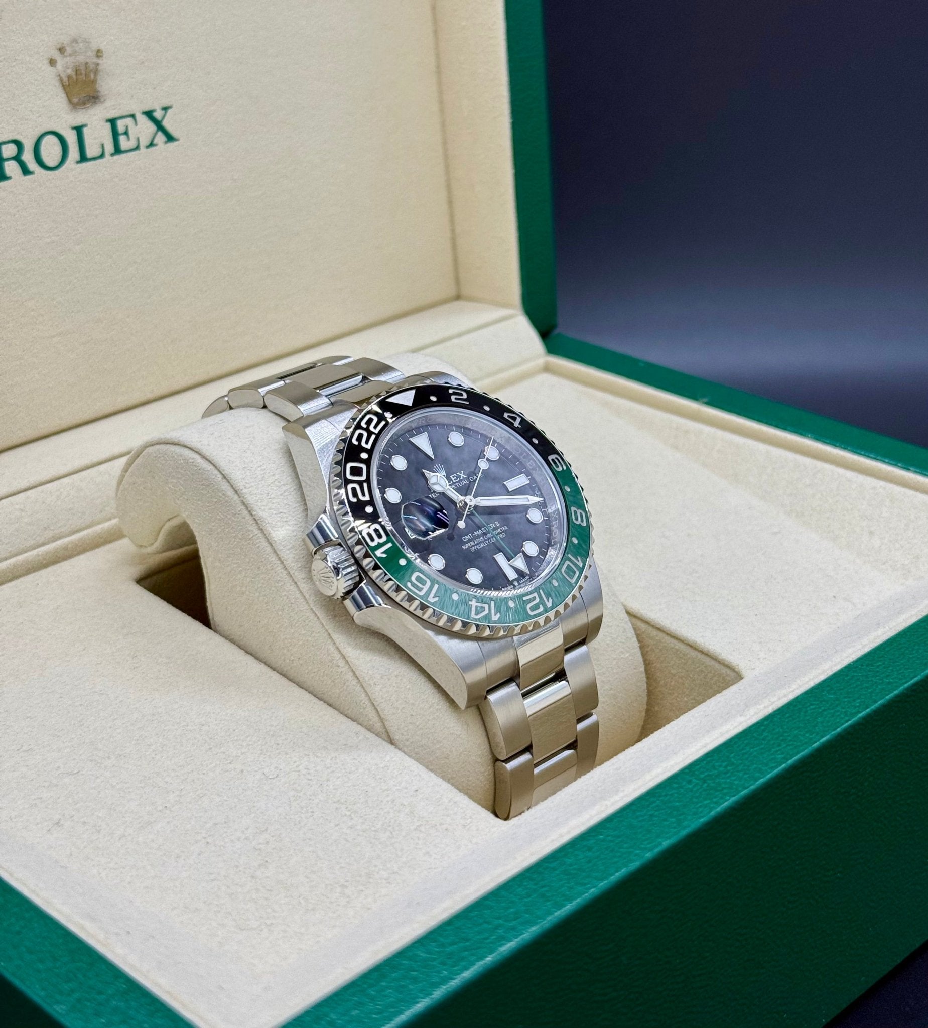 ロレックス GMTマスターⅡ 126720VTNR 黒文字盤｜Timeseek